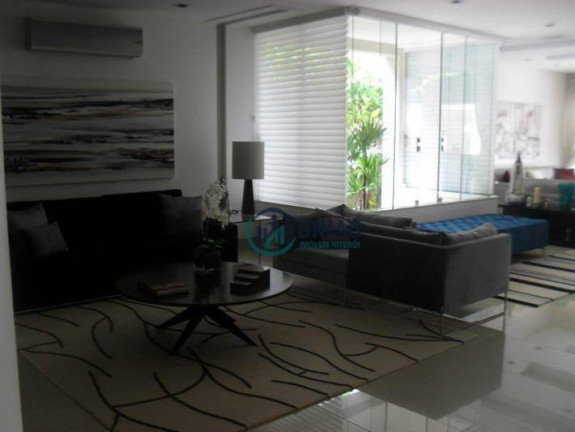 Imagem Casa com 4 Quartos à Venda, 447 m² em Camboinhas - Niterói Imagem Casa com 4 Quartos à Venda, 447 m² em Camboinhas - Niterói