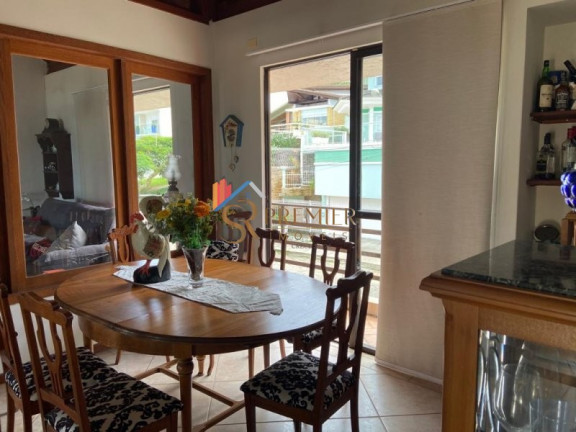 Imagem Casa com 3 Quartos à Venda, 220 m² em João Paulo - Florianópolis Imagem Casa com 3 Quartos à Venda, 220 m² em João Paulo - Florianópolis