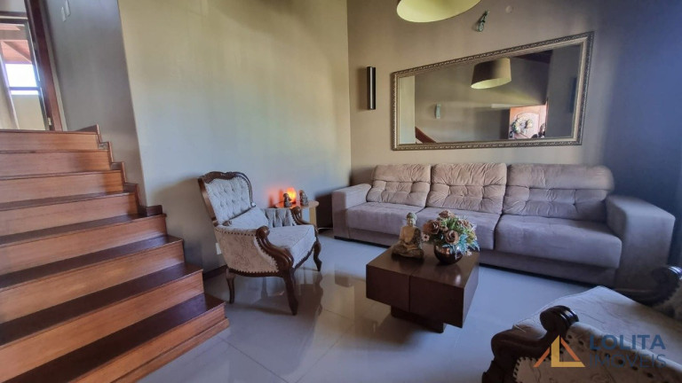 Imagem Casa com 3 Quartos à Venda, 134 m² em Pedra Branca - Palhoça Imagem Casa com 3 Quartos à Venda, 134 m² em Pedra Branca - Palhoça