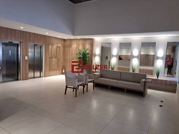 Imagem Apartamento com 1 Quarto à Venda, 66 m² em Centro - Florianópolis Imagem Apartamento com 1 Quarto à Venda, 66 m² em Centro - Florianópolis