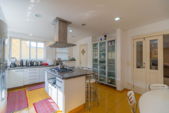 Imagem Casa com 5 Quartos à Venda, 329 m² em Vila Izabel - Curitiba