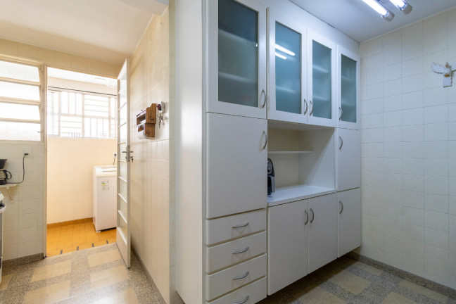 Imagem Apartamento com 2 Quartos à Venda, 76 m² em Moema - São Paulo