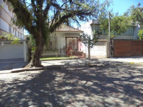 Imagem Casa com 3 Quartos à Venda, 151 m² em Santana - Porto Alegre