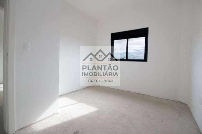 Imagem Sobrado com 3 Quartos à Venda, 1.610 m² em Boa Vista - Curitiba