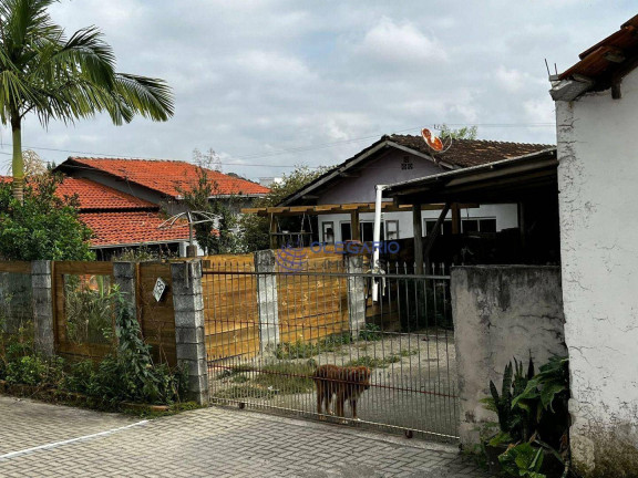 Terreno à Venda, 375 m² em Centro - Penha