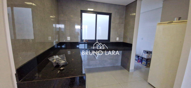 Imagem Casa com 3 Quartos à Venda, 108 m² em Jardim Alterosas 2° Seção - Betim