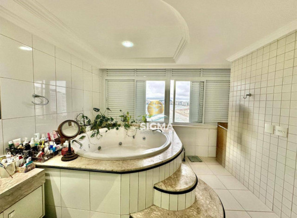 Imagem Apartamento com 4 Quartos à Venda, 375 m² em Pitangueiras - Guarujá Imagem Apartamento com 4 Quartos à Venda, 375 m² em Pitangueiras - Guarujá