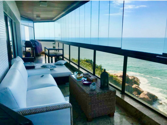 Apartamento com 4 Quartos à Venda, 251 m² em Jardim Astúrias - Guarujá