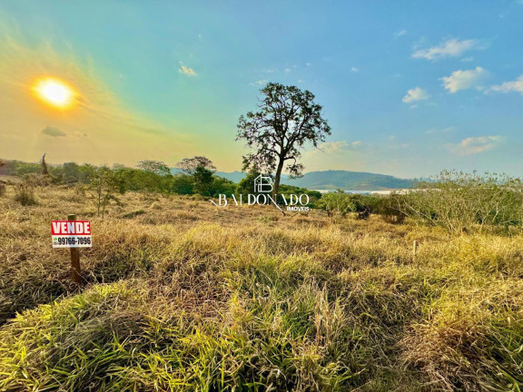 Imagem Terreno à Venda, 418 m² em Centro - Extrema Imagem Terreno à Venda, 418 m² em Centro - Extrema