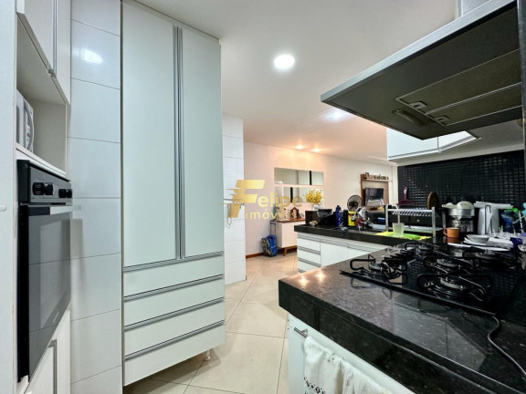 Imagem Imóvel com 3 Quartos à Venda, 110 m² em Praia Da Costa - Vila Velha Imagem Imóvel com 3 Quartos à Venda, 110 m² em Praia Da Costa - Vila Velha