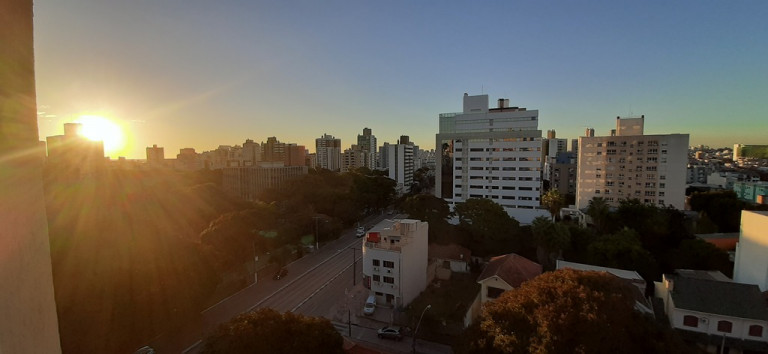 Imagem Apartamento com 1 Quarto à Venda, 45 m² em Menino Deus - Porto Alegre