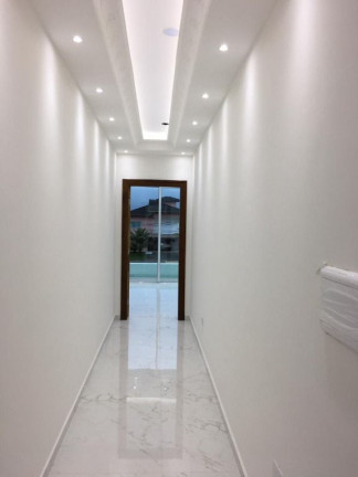 Imagem Sobrado com 5 Quartos à Venda ou Locação, 430 m² em Centro - Bertioga Imagem Sobrado com 5 Quartos à Venda ou Locação, 430 m² em Centro - Bertioga