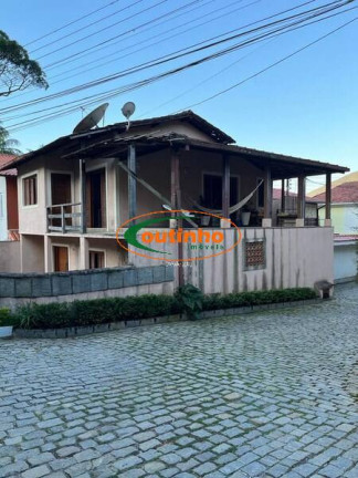 Imagem Casa com 3 Quartos à Venda, 146 m² em Alto - Teresópolis
