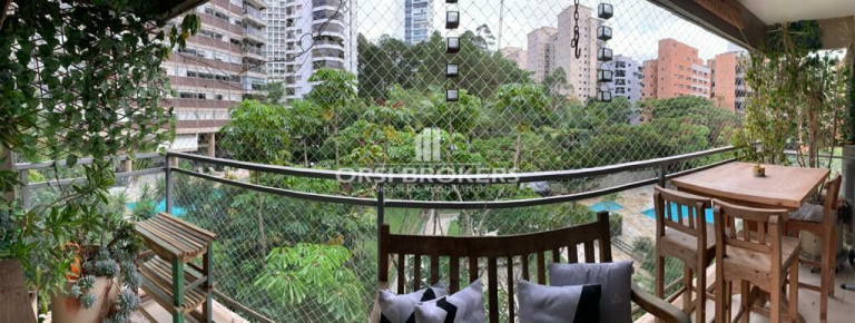 Apartamento com 3 Quartos à Venda, 173 m² em Real Parque - São Paulo
