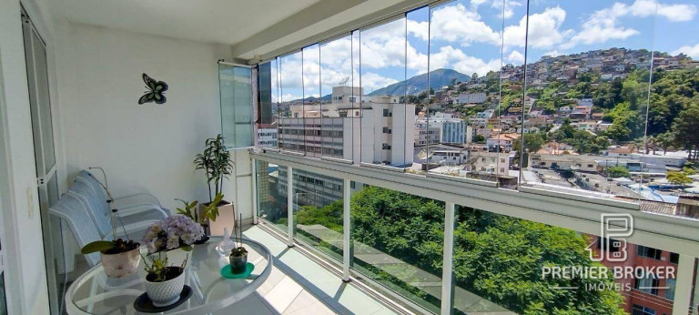 Apartamento com 2 Quartos à Venda, 103 m² em Várzea - Teresópolis