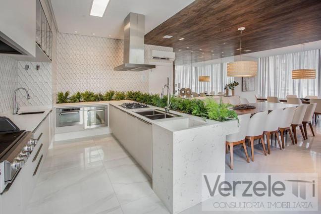 Imagem Apartamento com 3 Quartos à Venda, 164 m² em Pioneiros - Balneário Camboriú Imagem Apartamento com 3 Quartos à Venda, 164 m² em Pioneiros - Balneário Camboriú