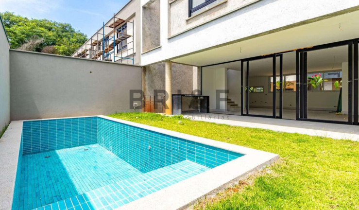 Casa com 4 Quartos à Venda, 450 m² em Santo Amaro - São Paulo