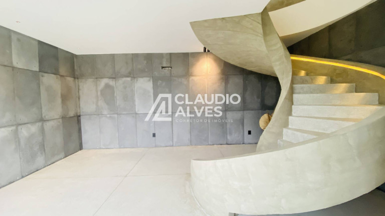 Imagem Casa com 3 Quartos à Venda, 300 m² em Sim - Feira De Santana