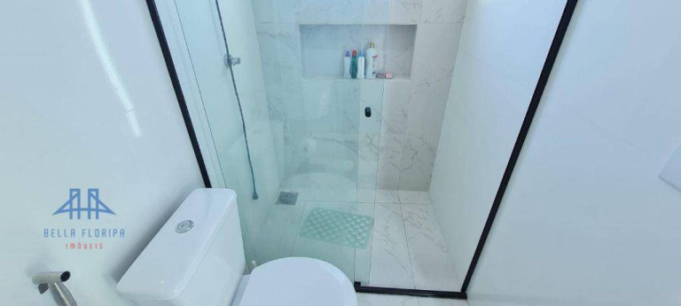 Imagem Casa com 2 Quartos à Venda, 114 m² em São João Do Rio Vermelho - Florianópolis Imagem Casa com 2 Quartos à Venda, 114 m² em São João Do Rio Vermelho - Florianópolis
