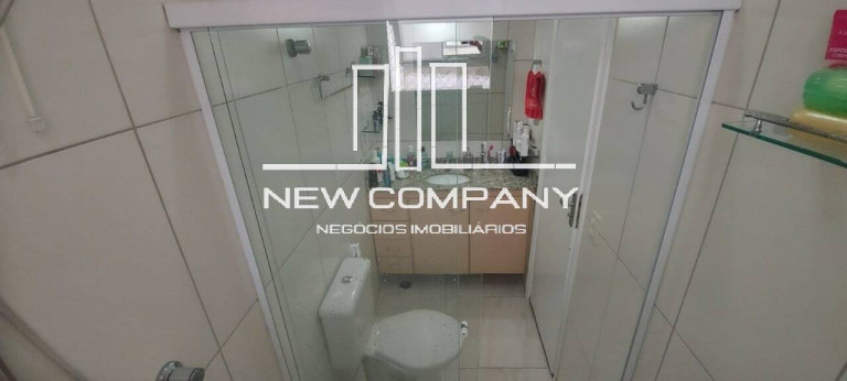 Imagem Apartamento com 2 Quartos à Venda, em Parque Jaçatuba - Santo André Imagem Apartamento com 2 Quartos à Venda, em Parque Jaçatuba - Santo André
