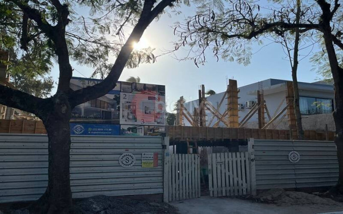 Imagem Apartamento com 2 Quartos à Venda, 64 m² em Palmeiras - Cabo Frio Imagem Apartamento com 2 Quartos à Venda, 64 m² em Palmeiras - Cabo Frio