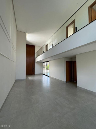 Imagem Casa com 4 Quartos à Venda, 290 m² em Jardins Madri - Goiânia Imagem Casa com 4 Quartos à Venda, 290 m² em Jardins Madri - Goiânia