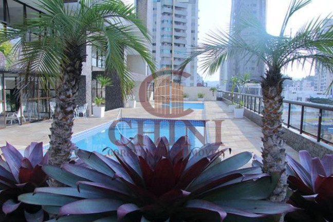 Imagem Apartamento com 1 Quarto para Alugar, 27 m² em Centro - Balneário Camboriú