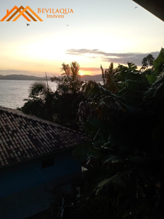 Imagem Casa com 2 Quartos à Venda, 300 m² em Ponta Grossa - Imaruí