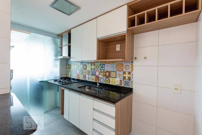 Imagem Cobertura com 2 Quartos à Venda, 57 m² em Pendotiba - Niterói