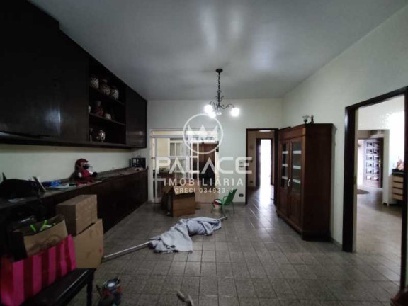 Imagem Imóvel com 4 Quartos à Venda, 283 m² em Cidade Alta - Piracicaba Imagem Imóvel com 4 Quartos à Venda, 283 m² em Cidade Alta - Piracicaba