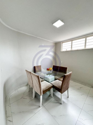 Imagem Casa com 3 Quartos à Venda, 173 m² em Vila Bastos - Santo André