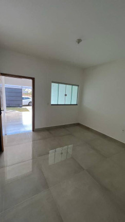 Imagem Casa com 3 Quartos à Venda, 100 m² em Residencial Jardim Itália I E Ii Etapa - Anápolis