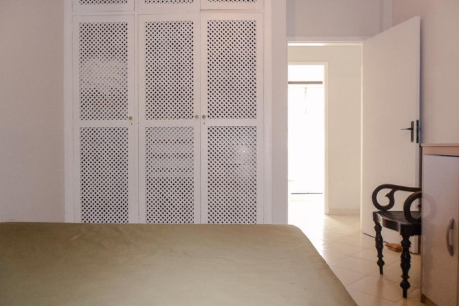 Imagem Apartamento com 3 Quartos à Venda, 130 m² em Pitangueiras - Guarujá