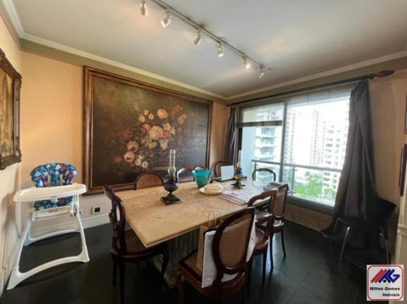 Imagem Apartamento com 3 Quartos à Venda, 220 m² em Itaim Bibi - São Paulo Imagem Apartamento com 3 Quartos à Venda, 220 m² em Itaim Bibi - São Paulo