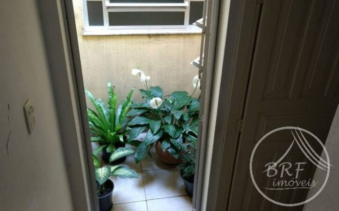 Imagem Casa com 6 Quartos à Venda, 196 m² em Balneário - Florianópolis