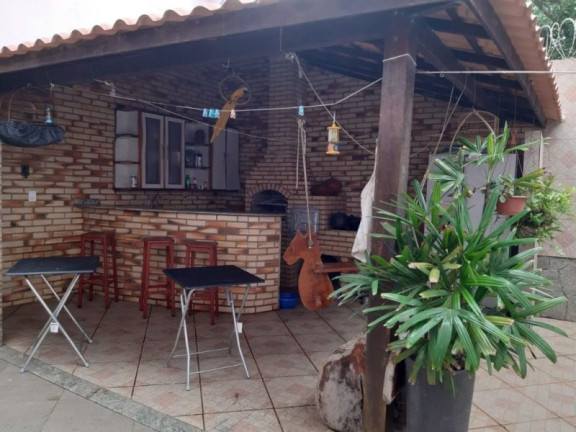 Imagem Casa com 4 Quartos à Venda, 250 m² em Glória - Macaé Imagem Casa com 4 Quartos à Venda, 250 m² em Glória - Macaé