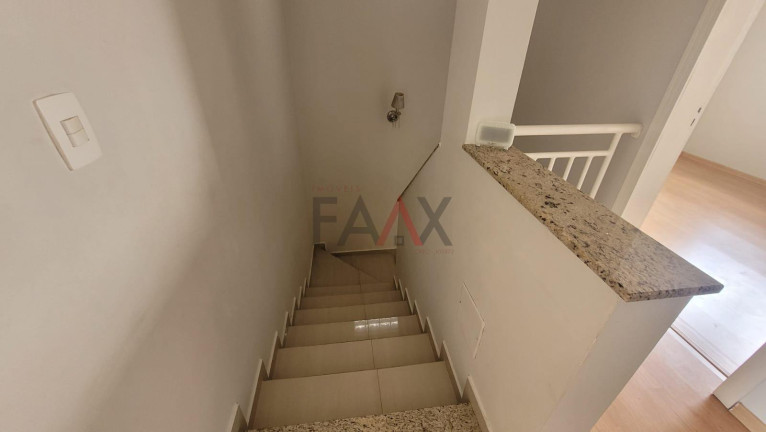 Imagem Casa com 1 Quarto à Venda, 300 m² em Alto Da Xv - Guarapuava Imagem Casa com 1 Quarto à Venda, 300 m² em Alto Da Xv - Guarapuava