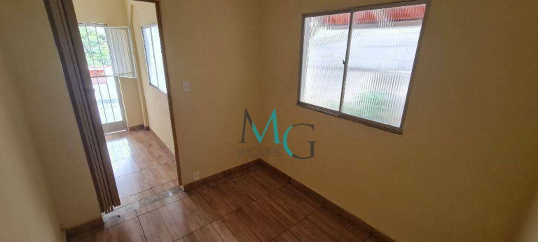 Imagem Casa com 1 Quarto para Alugar, 50 m² em Campo Grande - Rio De Janeiro Imagem Casa com 1 Quarto para Alugar, 50 m² em Campo Grande - Rio De Janeiro