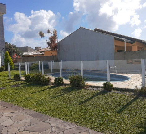 Imagem Casa com 3 Quartos à Venda, 150 m² em Centro - Xangri-lá Imagem Casa com 3 Quartos à Venda, 150 m² em Centro - Xangri-lá