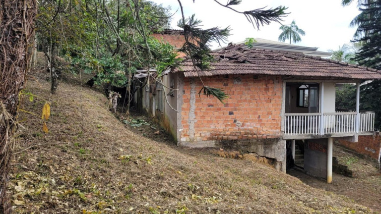 Imagem Terreno à Venda, 748 m² em Costa E Silva - Joinville Imagem Terreno à Venda, 748 m² em Costa E Silva - Joinville
