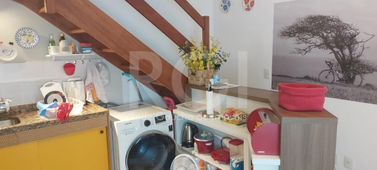 Imagem Casa de Condomínio com 1 Quarto à Venda, 65 m² em Cidade Baixa - Porto Alegre Imagem Casa de Condomínio com 1 Quarto à Venda, 65 m² em Cidade Baixa - Porto Alegre
