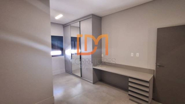 Imagem Casa com 3 Quartos à Venda, 295 m² em Jardim Do Golfe - São José Dos Campos Imagem Casa com 3 Quartos à Venda, 295 m² em Jardim Do Golfe - São José Dos Campos