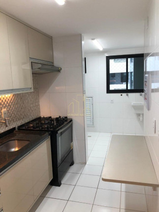 Imagem Imóvel com 3 Quartos à Venda, 70 m² em Imbuí - Salvador Imagem Imóvel com 3 Quartos à Venda, 70 m² em Imbuí - Salvador
