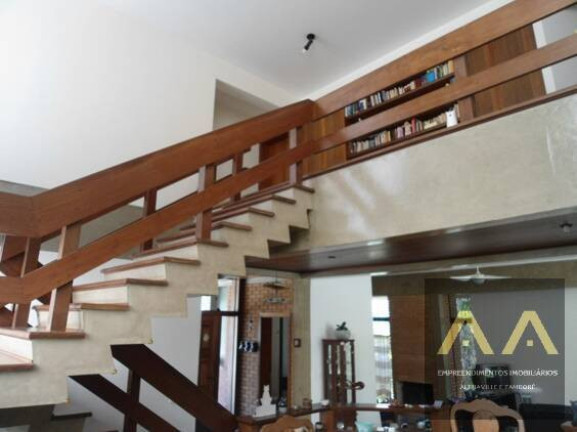 Imagem Casa com 4 Quartos à Venda, 400 m² em Alphaville - Santana De Parnaíba Imagem Casa com 4 Quartos à Venda, 400 m² em Alphaville - Santana De Parnaíba