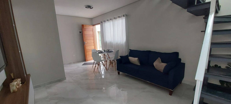 Imagem Sobrado com 2 Quartos à Venda, 85 m² em Vila Atlântica - Mongaguá