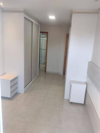 Imagem Apartamento com 2 Quartos à Venda, em Vila Guilhermina - Praia Grande Imagem Apartamento com 2 Quartos à Venda, em Vila Guilhermina - Praia Grande