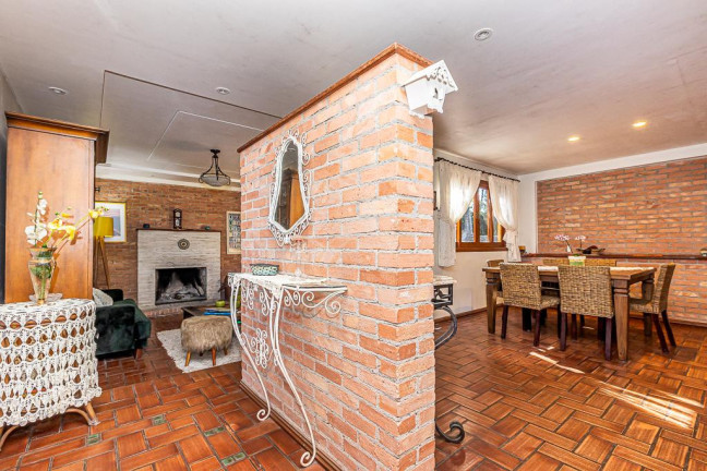 Imagem Casa com 5 Quartos à Venda, 457 m² em Campo Comprido - Curitiba