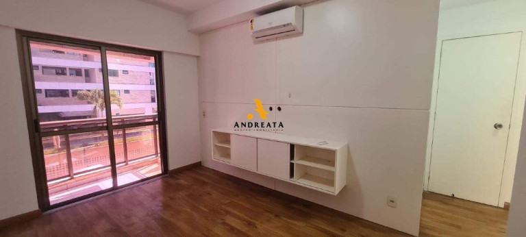 Imagem Apartamento com 4 Quartos para Alugar, 140 m² em Barra Da Tijuca - Rio De Janeiro