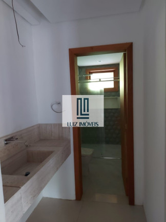 Imagem Casa com 3 Quartos à Venda, 300 m² em Parque Salutares - Paraíba Do Sul Imagem Casa com 3 Quartos à Venda, 300 m² em Parque Salutares - Paraíba Do Sul