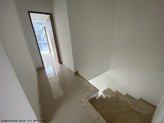 Imagem Casa com 4 Quartos à Venda, 180 m² em Recreio Ipitanga - Lauro De Freitas Imagem Casa com 4 Quartos à Venda, 180 m² em Recreio Ipitanga - Lauro De Freitas